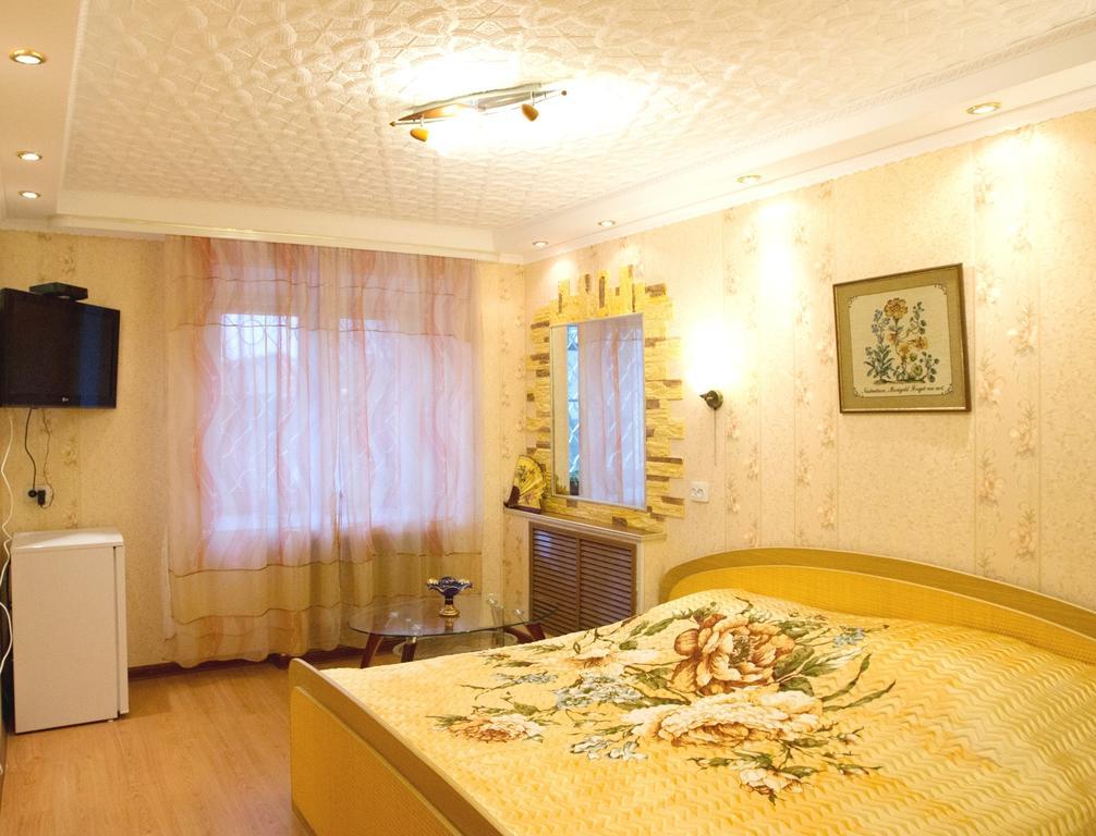 Apart Hotel 4 Rooms Smolensk Oda fotoğraf